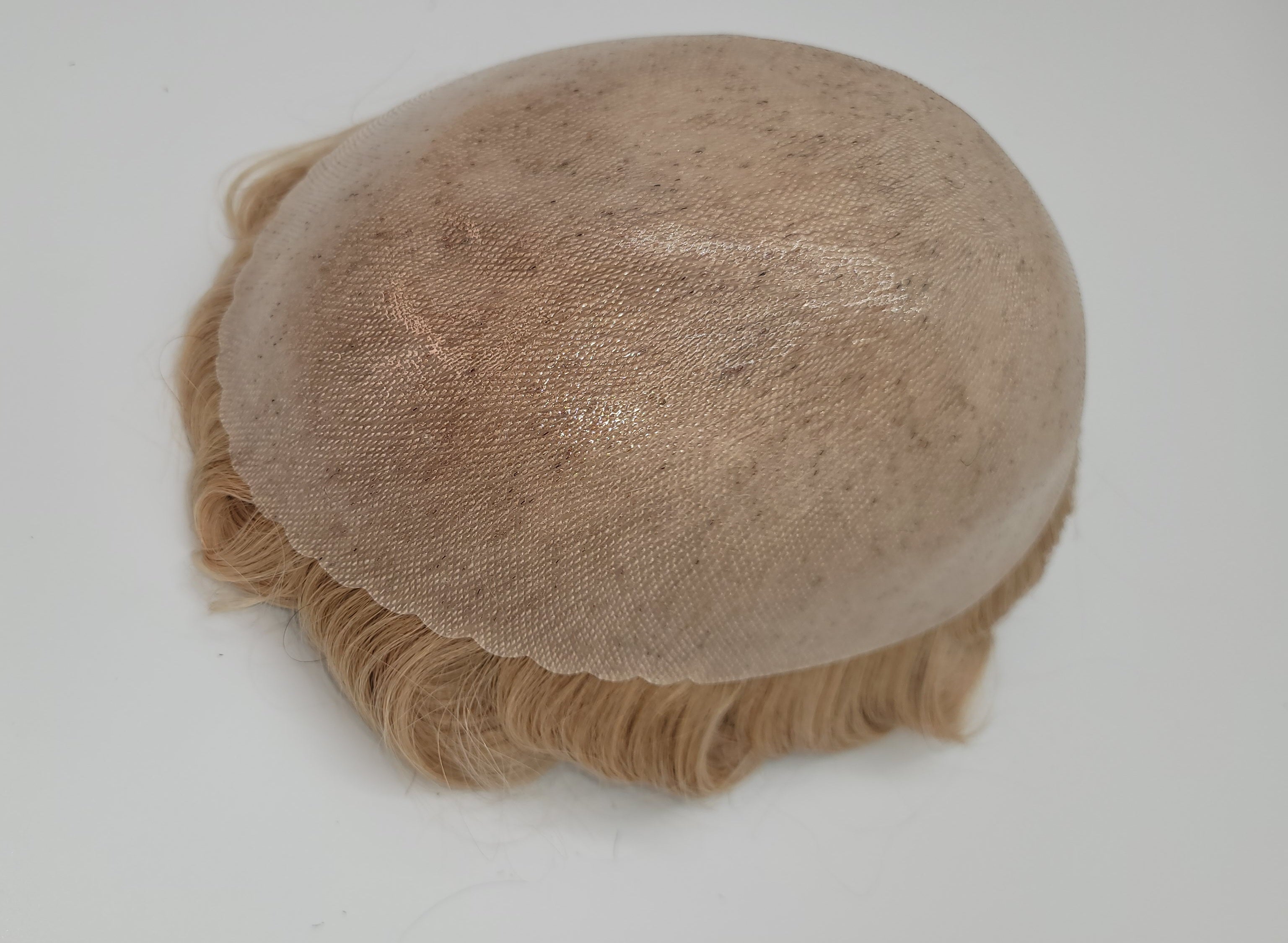 DKEIGHT NATURAL BODY WAVE 30MM CURL MENS TOUPEE COLOR #22R WITH SKIN BASE CAP CLOSE UP LISTING