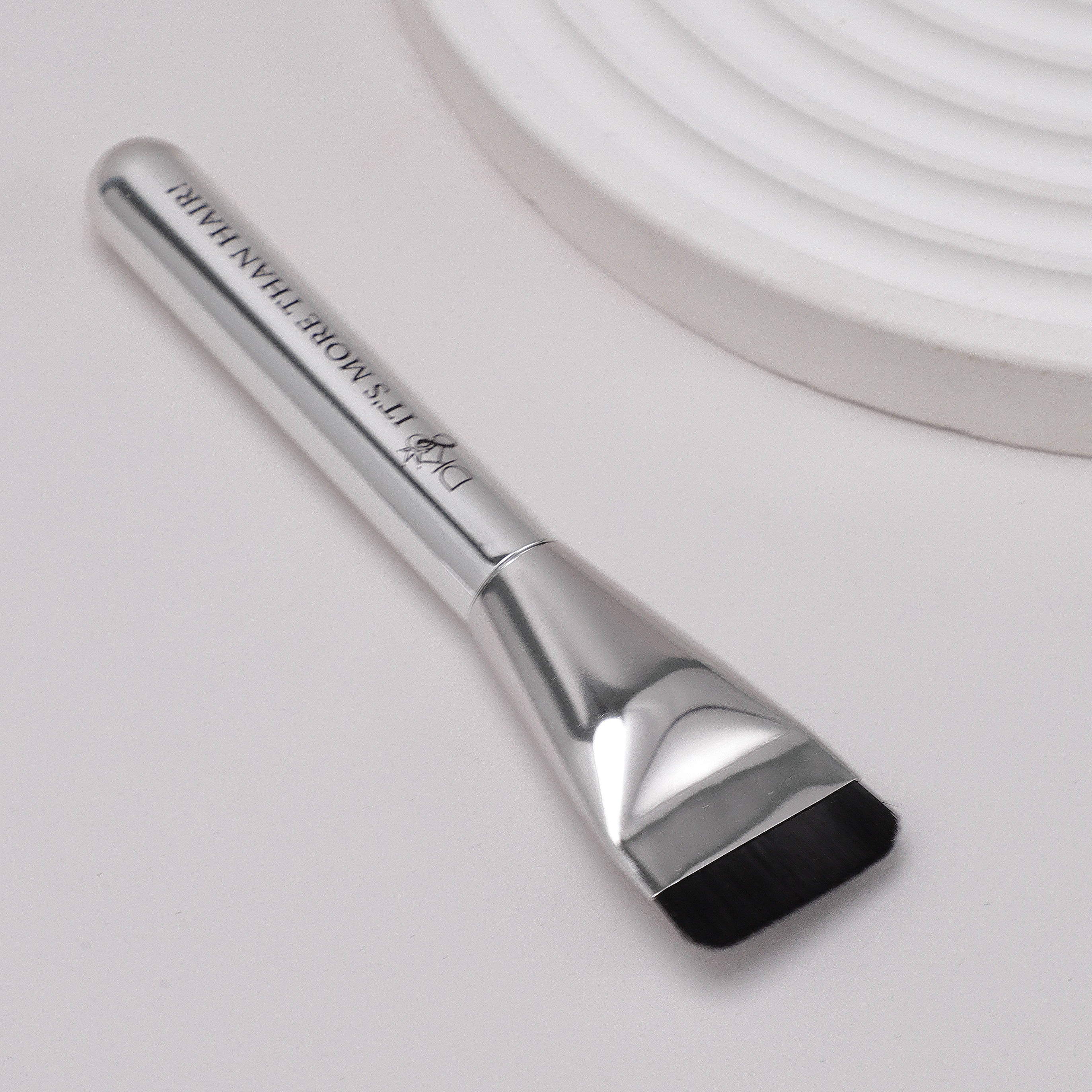 wig adhesive brush applicator