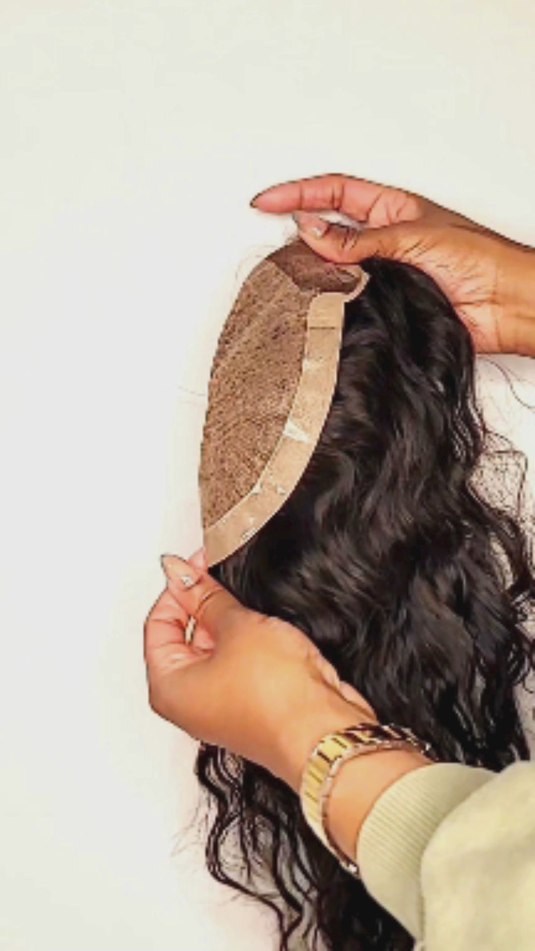  Wavy texture showing softness, base material, HD lace structure